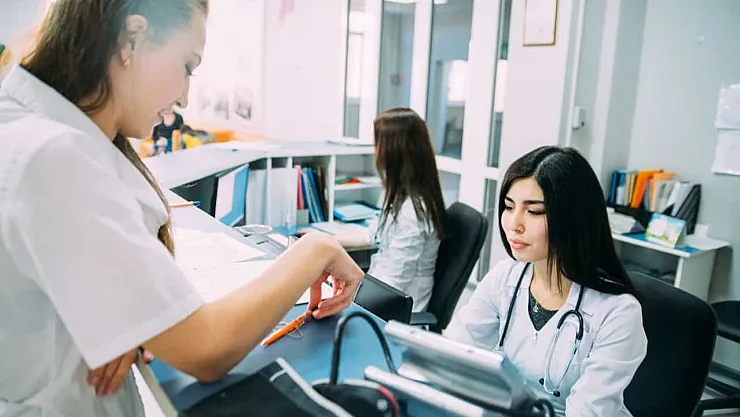Hastanelerde çalışacak personel alınıyor! 18-49 yaş arası başvuru yapablir: Mülakatsız hasta kayıt görevlisi alımı