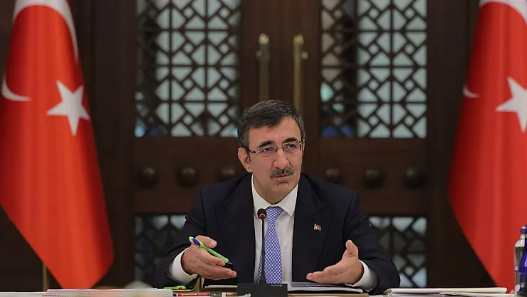 Cumhurbaşkanı Yardımcısı Cevdet Yılmaz, enflasyonun aylık bazda düşüşe başlamış olduğunu vurguladı!