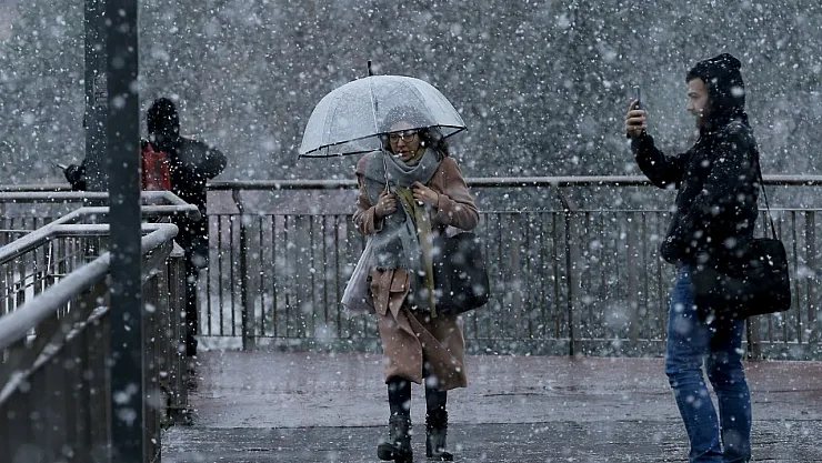 İstanbul dahil birçok şehir için alarm verildi: Beklenen haber verildi! Acil önlem alın