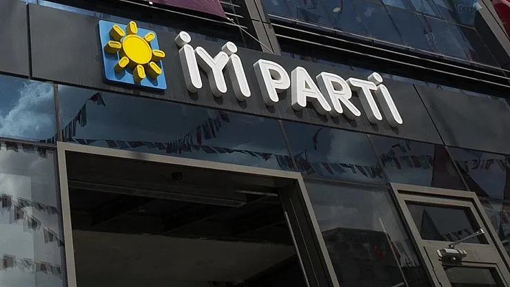 İYİ Parti'den İBB Meclisi'nde 6 kişilik istifa dalgası