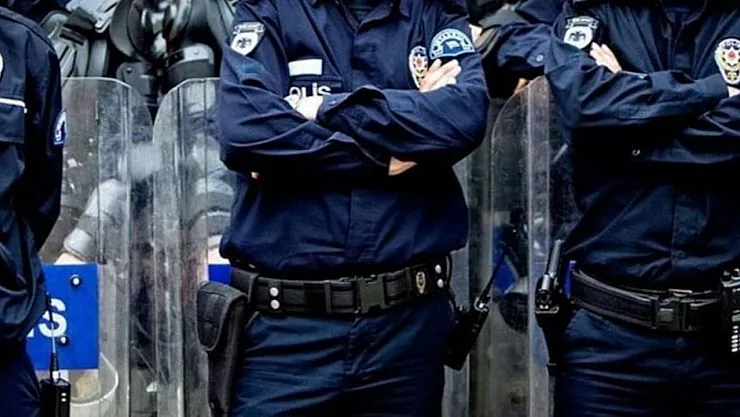 445 Polis FETÖ Bağlantısı Nedeniyle Açığa Alındı