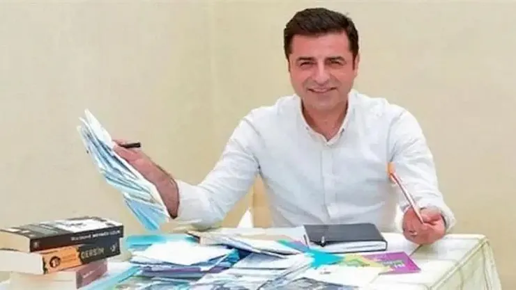 HDP'nin Eski Eş Genel Başkanı Demirtaş'ın Kobane Davası Açıklamaları