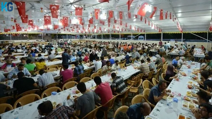 Adana İftar Çadırı 2022 Nerede Kurulacak? Çukurova, Seyhan, Yüreğir Ramazan Çadırı Adresleri