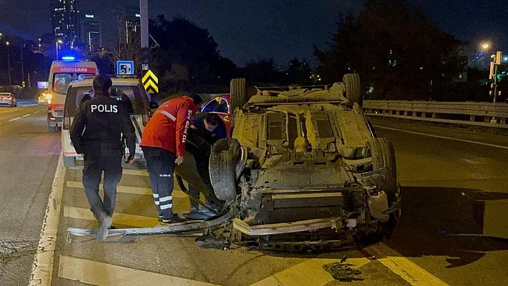 Üsküdar'daki Trajik Trafik Kazası: 4 Yaralı, Bir Şehrin Duygusal Yolculuğu