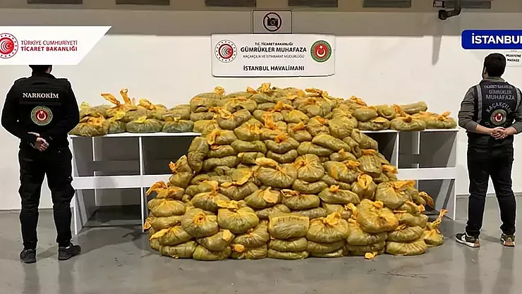 İstanbul Havalimanı'nda Rekor Seviyede Uyuşturucu Baskını: 568 Kilo Madde Yakalandı