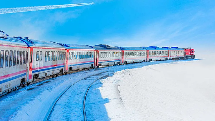 Doğu Ekspresi Ankara-Kars arası bilet fiyatı 12 bin 500 TL'den satılıyor!