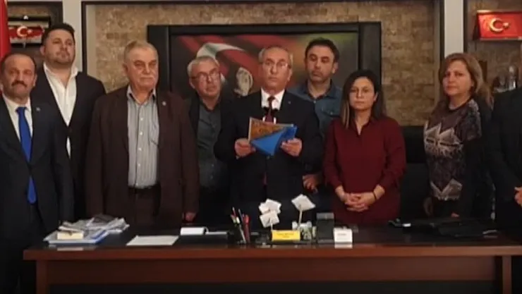 Gerze'de AKP'de İsyan Bayrağı: 'Adayı Desteklemiyoruz!'