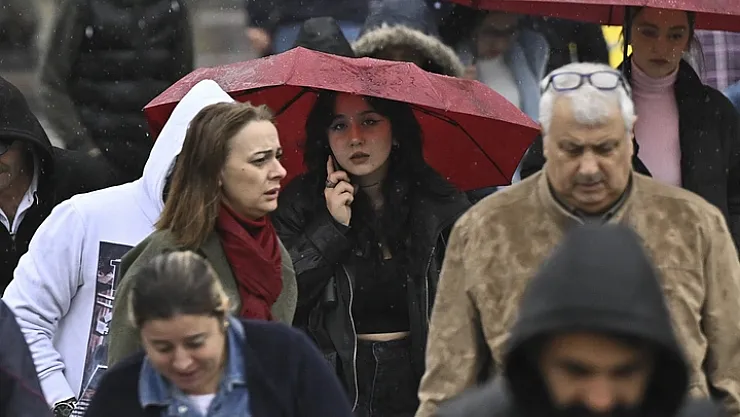 Afrika havası sona eriyor! Türkiye genelinde etkili olacak: Kar yağışı ve sağanak olacak