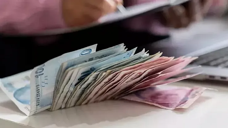 Emeklilerin Bayram Sevinci Katlanıyor: İkramiyeler Yükseliyor!