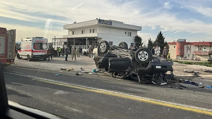 Cumhurbaşkanı Erdoğan'ın Koruma Ekibi Kaza Yaptı, Bir Polis Şehit Oldu