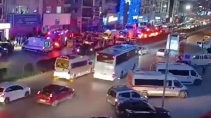 SON DAKİKA! İzmir Çiğli'de Korkunç Kaza: Dört Can Kaybı