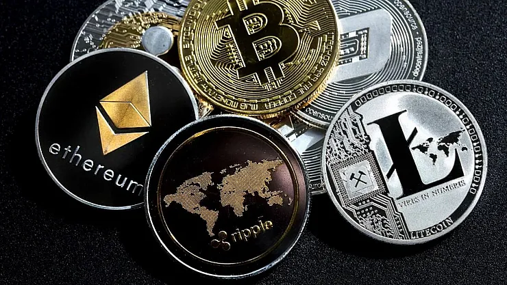 Bitcoin'in fiyatı yüzde 3,61 düşerken Ethereum ise yüzde 5,42 oranında bir gerileme kaydetti