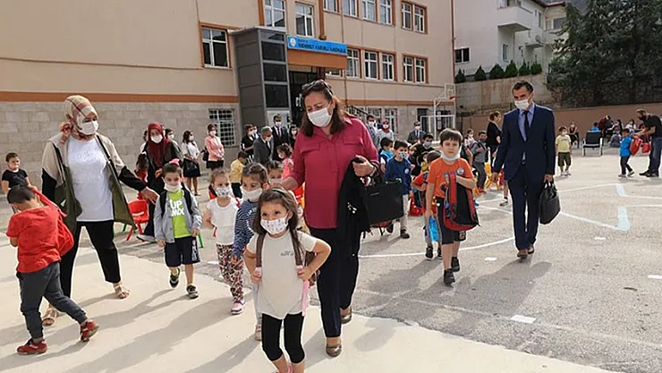Çocuğu okula giden tüm aileleri ilgilendiriyor! Sistem tamamen değişti