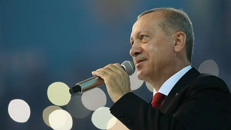 Cumhurbaşkanı Erdoğan'dan emekliler için yeni açıklama! Net tarih verdi