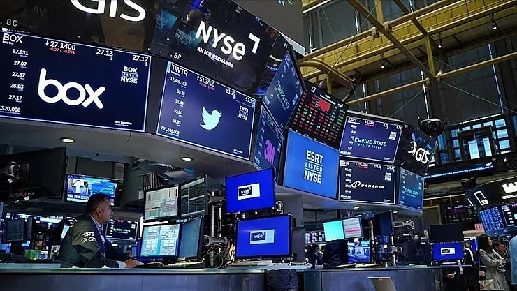 Yatırım Dünyasında Gözler Devlet Tahvillerinde: Türkiye, Birleşik Krallık ve Yunanistan'dan Kazanç Haberleri