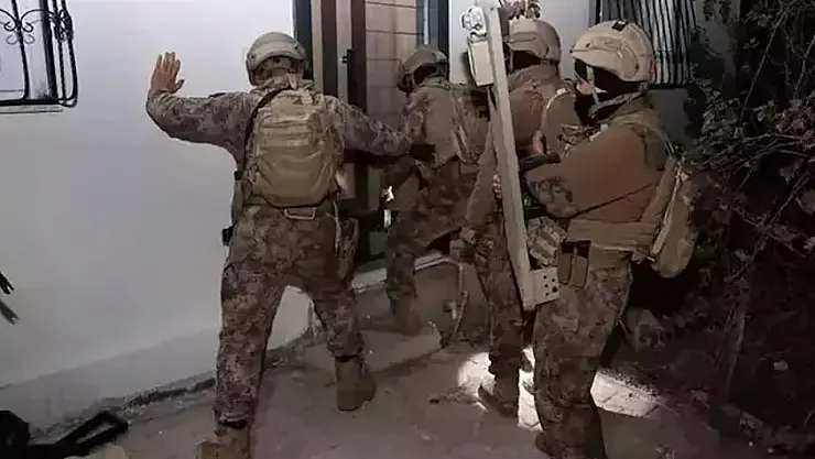 Türkiye Genelinde DEAŞ'a Karşı Yürütülen Bozdoğan-17 Operasyonlarında 147 Şüpheli Yakalandı