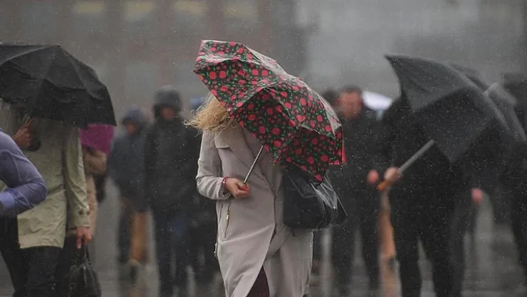 Meteoroloji bugün 5 şehir için uyarı yaptı! O illerde yaşayanlar mutlaka önlem alsın: Çok şiddeteli olacak