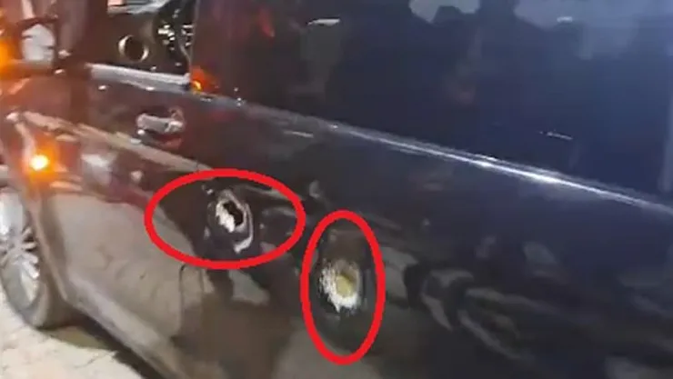 Tarsus'ta Seçim Araçlarına Silahlı Saldırı: Demokrasiye Ateş Açıldı