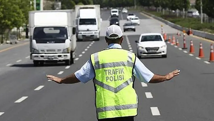 Ankara'da Seçim Güvenliği İçin Kapsamlı Trafik Düzenlemesi: Hangi Yollar Kapalı?