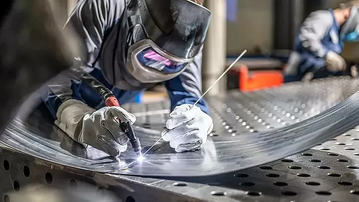 İstanbul Sanayi Odası Raporu: Türkiye'nin İmalat PMI'ı Mart 2024'te İstikrar Sinyali Veriyor