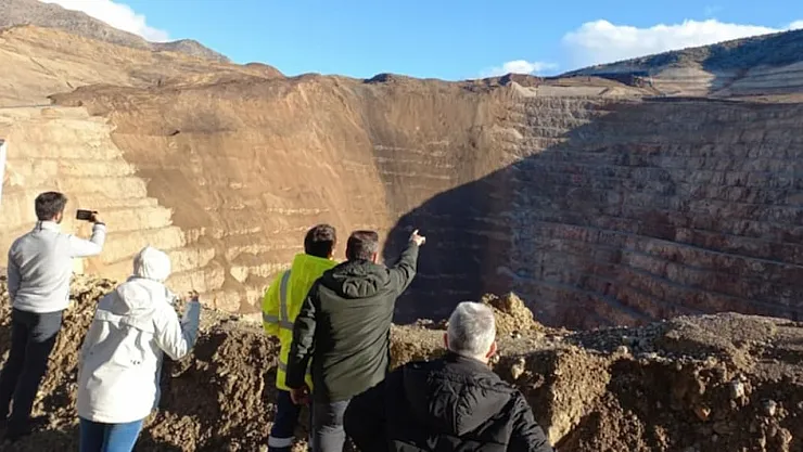 2024'ün İlk Çeyreğinde Türkiye'deki İş Cinayetleri: 425 İşçi Hayatını Kaybetti