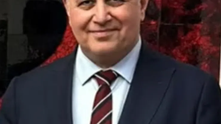 İzmir Büyükşehir'de Cemil Tugay Sert Rüzgarlar Estirmeye Başladı!