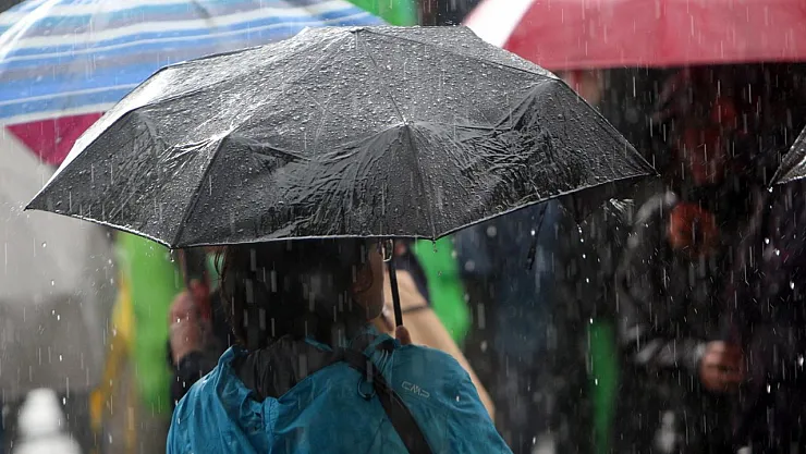 Çok şiddetli yağış ve fırtına olacak! Meteoroloji bir kez daha alarm verdi