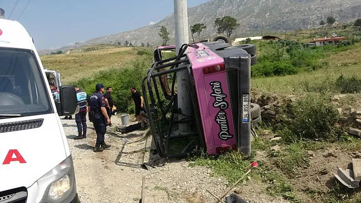 Antalya'da facia gibi kaza oldu! Çok sayıda yaralı var