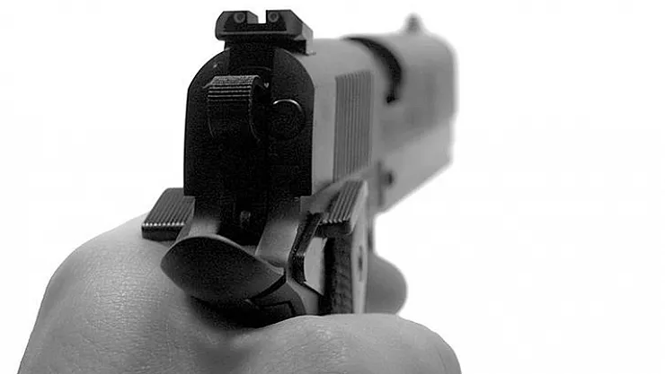 İzmir'de resmen vahşet oldu! Anne ve babasını öldürdü