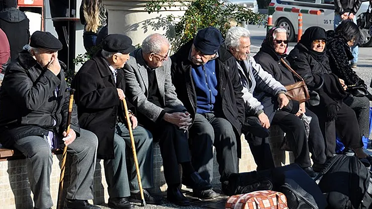 Tüm emeklileri kapsıyor: Artık o iki hizmet tamamen ücretsiz!