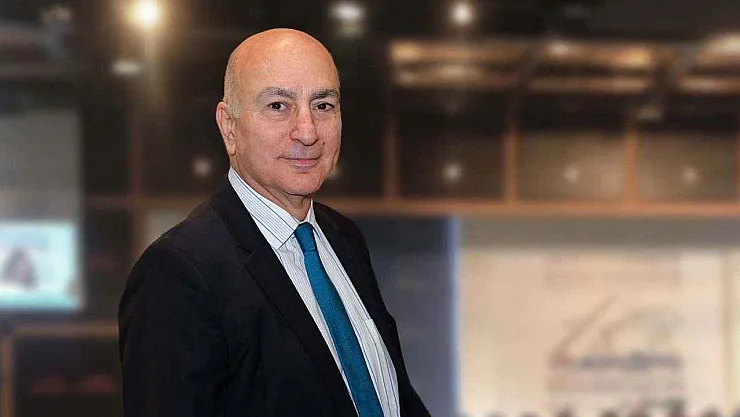 Ekonomist Mahfi Eğilmez'den şok açıklamalar: 'Ekonomide yapılan hatalar telafisi güç facialar'