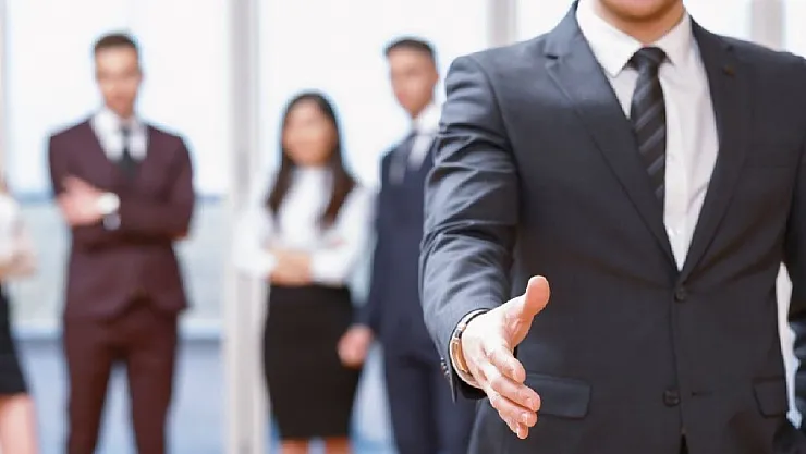 İBB bünyesinde iş fırsatı: Çeşitli mesleklerde personel aranıyor!