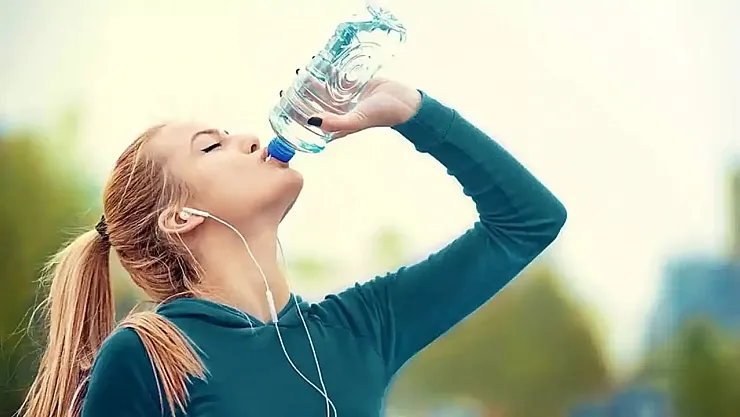 İzotonik İçecekler Ne Zaman Tüketilmeli? Sudan Daha Fazlasına Ne Zaman İhtiyaç Var?