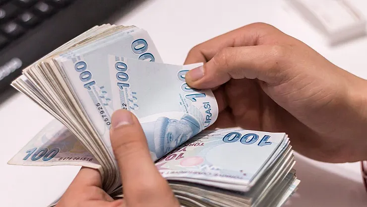 Her öğrenciye yardım başladı! 5.000 TL yol yardım parası veriliyor! Aile Bakanlığı duyurdu