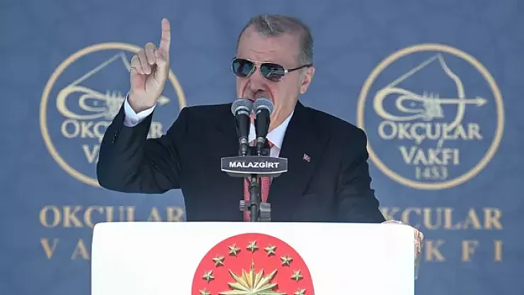 Malazgirt Zaferi Programında Protokol Krizi: Kuvvet Komutanları Sahneye Çıkmadı!