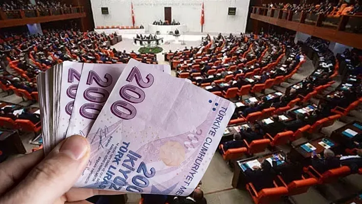 Meclis'ten Eksik Primi Olanlara Büyük Emeklilik Müjdesi! Milyonlarca Vatandaşa 3'lü Şans!