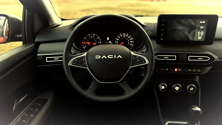 SIRADIŞI FIRSAT! Dacia'dan 504,444 TL'ye SUV Şoku!