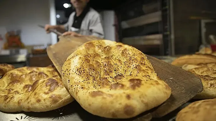 Ramazan Pidesi Ne Kadar, Kaç TL? 2025 Yılında Ücretler Değişti