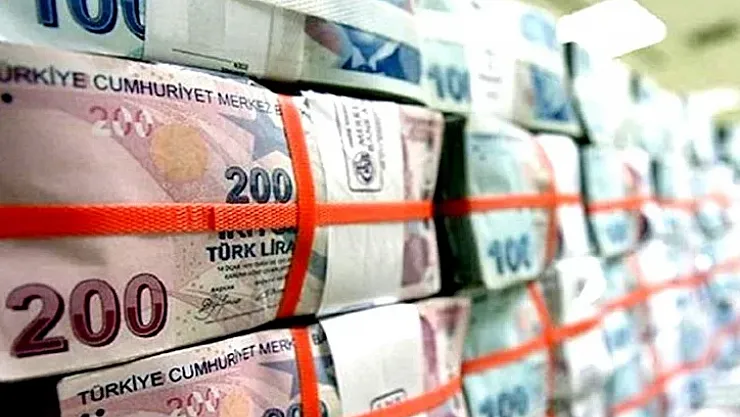 Halkbank'tan Kadın Girişimcilere Faizsiz Dev Destek: 5 Yıl Vadeli 100.000 TL Cebinizde!