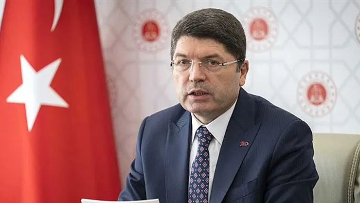 Adalet Bakanı Tunç'tan Büyük Rest: Af Hayalleri Çöpe Gitti!