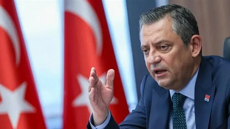 Özgür Özel'den CHP Düşmanlarına Hodri Meydan: 'Kriz Hayaliniz Boşa Çıkacak!'