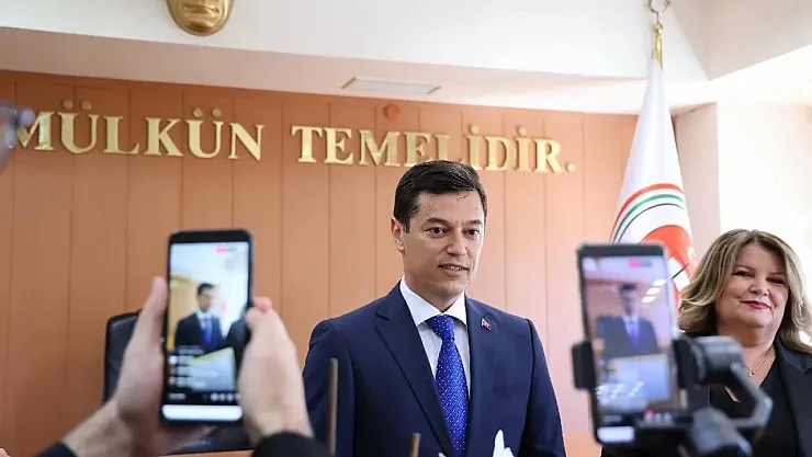 Acar Ünlü Kimdir? Marmaris Belediye Başkanı'na Polisle Gerginlik Sonrası Soruşturma!