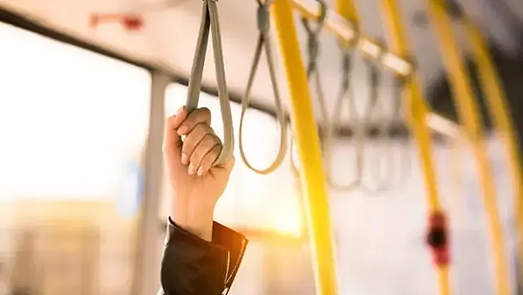 Metrolar, otobüsler, tramvaylar, marmaray, İzban, vapurlar...Toplu taşıma 2 Nisan Çarşamba günü ücretsiz mi?