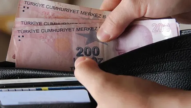 Emeklilere 1000 TL'lik İkramiye Farkı İçin Geri Sayım! Ödeme Tarihi Belli Oluyor!