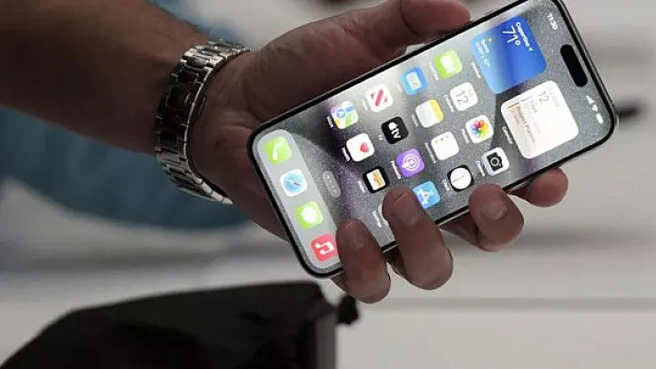 Apple'ı Zorlayan vergi şoku: iPhone fiyatları yükseliyor