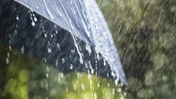 Türkiye'yi Etkisi altına alan kuvvetli yağış ve toz taşınımı uyarısı