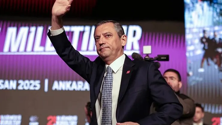 CHP kurultayında tarihi destek: Özel'le yola devam