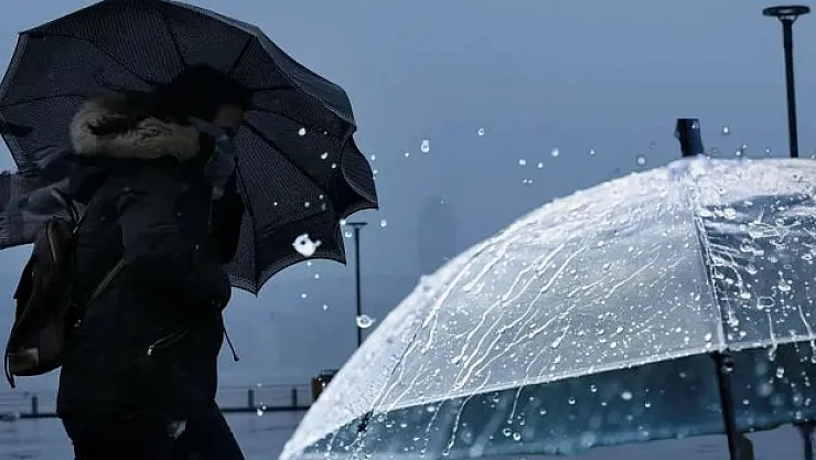 İstanbul'da Hava sıcaklığı düşüyor, Yağış ve fırtına etkili olacak