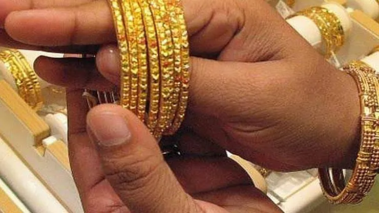 Rüyada Altın Bilezik Görmek Ne Anlama Geliyor?