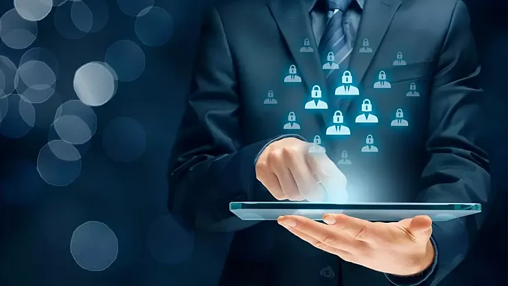 Adalet Bakanlığı'nda memur alımında 35 yaş sınırı kaldırıldı